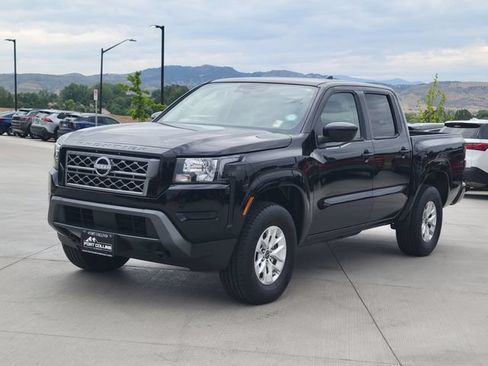 Used 2024 Nissan Frontier SV AWD/4WD image 1