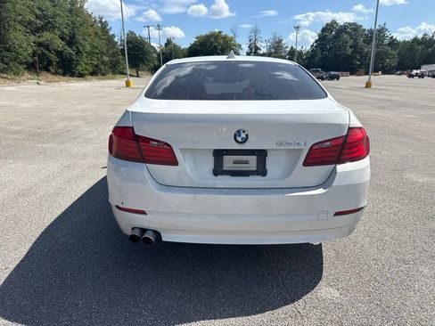 Used 2011 BMW 528i Sedan RWD image 5