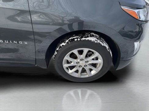 Used 2021 Chevrolet Equinox LS image 25