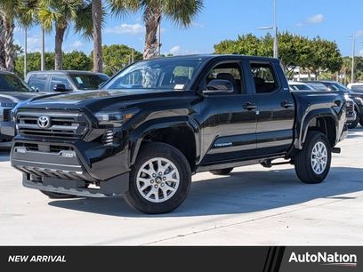 New 2025 Toyota Tacoma SR5