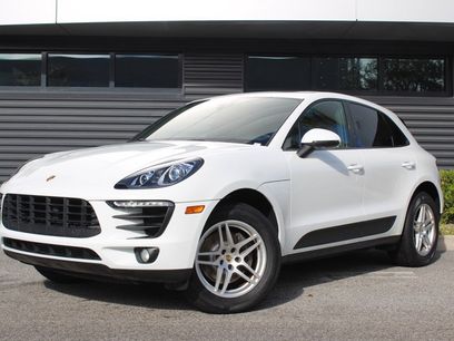 Certified 2018 Porsche Macan