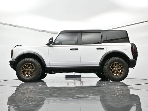 New 2025 Ford Bronco Badlands AWD/4WD image 45