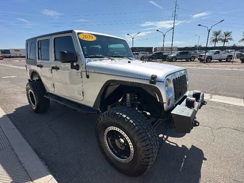 Used 2010 Jeep Wrangler Unlimited Sport AWD/4WD image 7