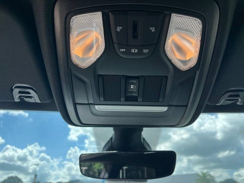 Used 2020 RAM 1500 Lone Star RWD image 26