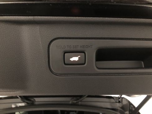 New 2026 Honda Pilot Sport image 8