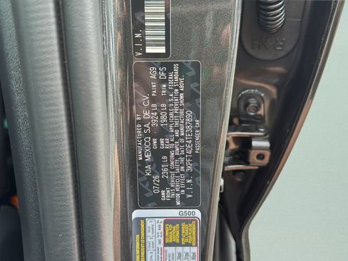 New 2026 Kia K4 FWD image 32