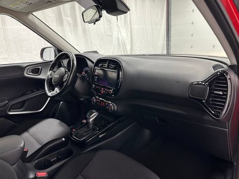 Used 2022 Kia Soul X-Line FWD image 57
