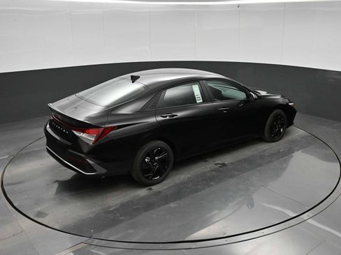 New 2026 Hyundai Elantra Sport FWD image 31