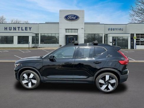 Used 2023 Volvo XC40 Recharge Ultimate w/ Protection Package Premier AWD/4WD image 7