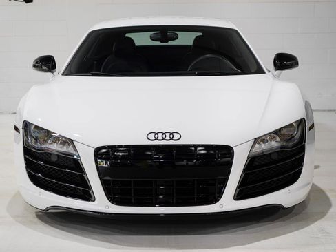 Used 2012 Audi R8 V10 image 5