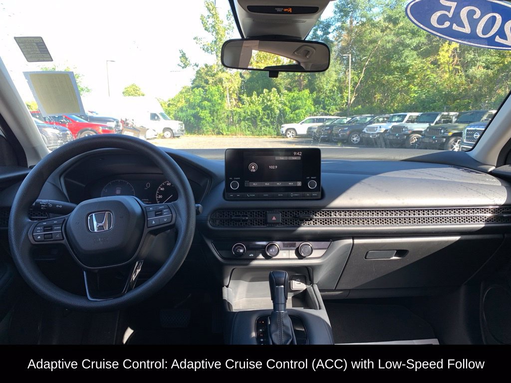 Used 2025 Honda HR-V LX image 14
