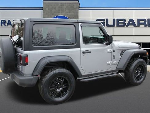 Used 2019 Jeep Wrangler Sport S image 8