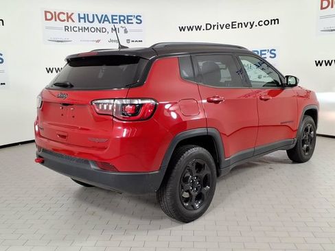 Used 2023 Jeep Compass Trailhawk AWD/4WD image 4