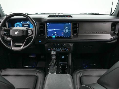 Certified 2025 Ford Bronco Badlands image 15