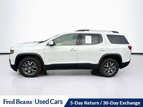 Used 2023 GMC Acadia SLT image 4