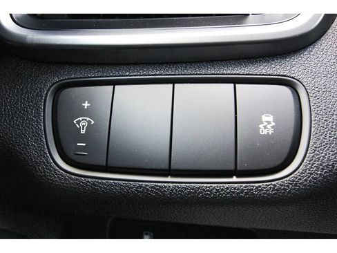Used 2020 Kia Sorento L FWD image 24