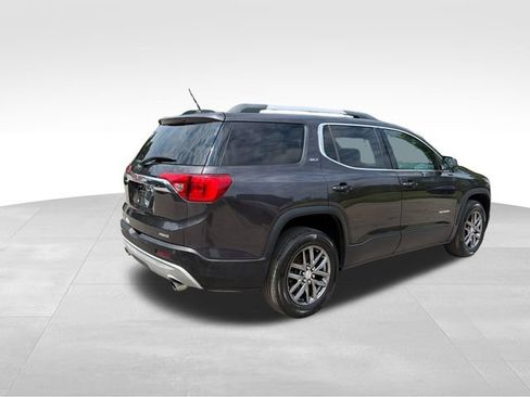 Used 2017 GMC Acadia SLT AWD/4WD image 3