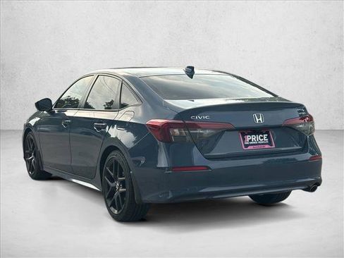 Used 2025 Honda Civic Sport image 7