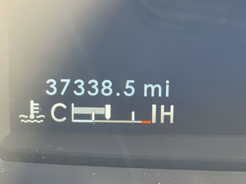 Used 2023 Lincoln Corsair Standard image 12