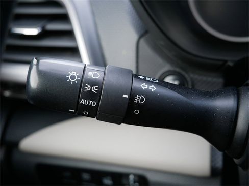 Used 2023 Subaru Forester Limited w/ Popular Package #3 image 24