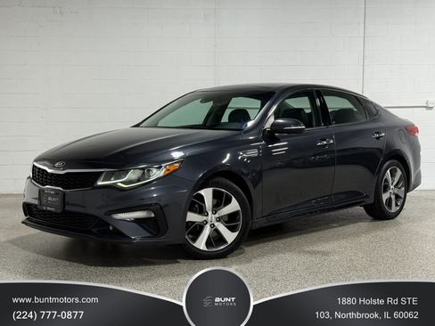 Used 2019 Kia Optima S w/ S Panoramic Sunroof Package FWD image 1