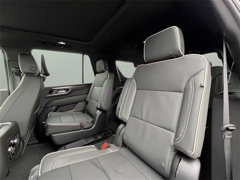 New 2026 GMC Yukon Elevation image 34