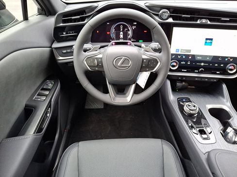 New 2026 Lexus RZ 450e Premium image 7