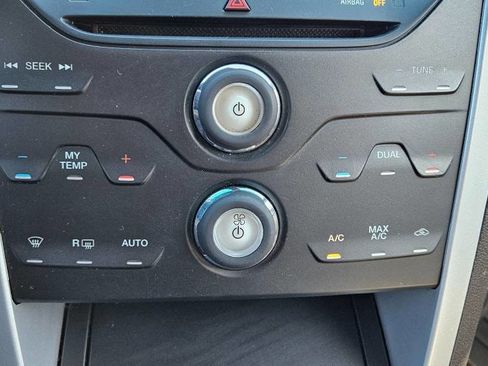 Used 2013 Ford Explorer XLT AWD/4WD image 10