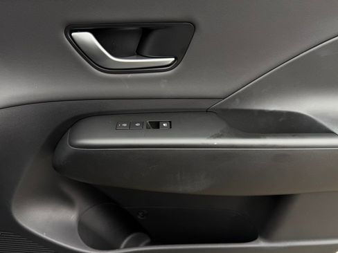 Certified 2024 Hyundai Kona Limited image 26