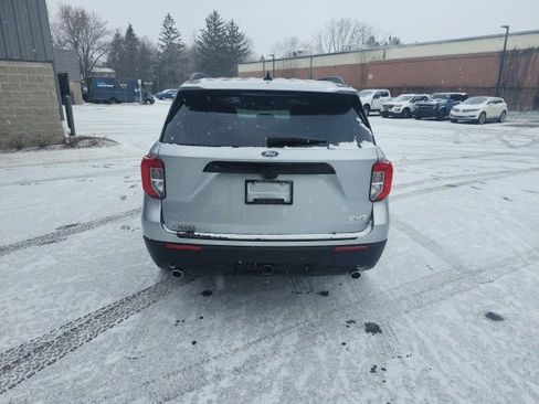 Used 2024 Ford Explorer ST-Line w/ Class IV Trailer Tow Package image 6