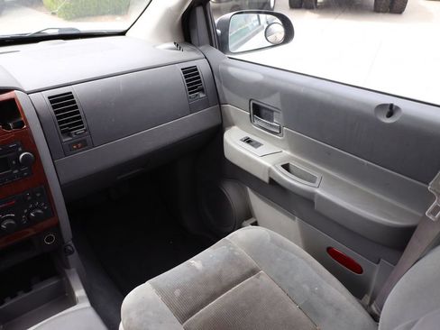 Used 2005 Dodge Durango SLT w/ Skid Plate Group AWD/4WD image 20