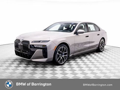 New 2026 BMW i7 xDrive60 AWD/4WD image 1