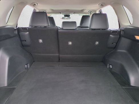 Used 2020 Toyota RAV4 XLE Premium FWD image 6
