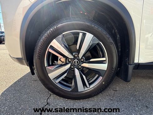 Certified 2023 Nissan Rogue SL AWD/4WD image 23
