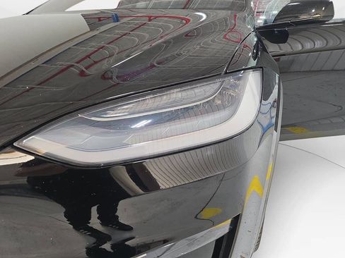Used 2022 Tesla Model X Plaid AWD/4WD image 30