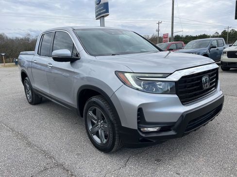 Used 2022 Honda Ridgeline RTL-E image 3