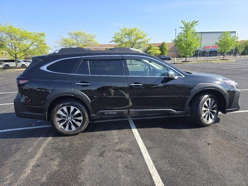 Used 2025 Subaru Outback Touring XT AWD/4WD image 18