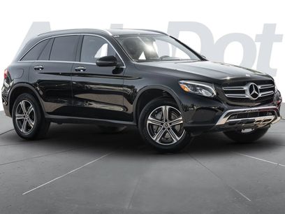 Used 2019 Mercedes-Benz GLC 300 4MATIC w/ Premium Package