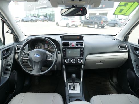 Used 2016 Subaru Forester 2.5i Premium image 19