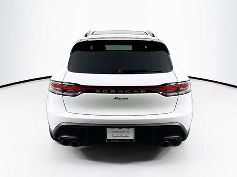 New 2026 Porsche Macan AWD/4WD image 10