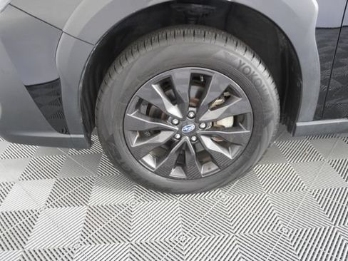 Certified 2025 Subaru Outback Onyx Edition AWD/4WD image 16
