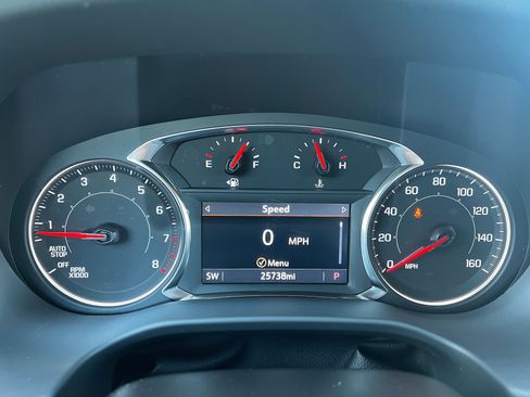 Used 2023 GMC Acadia SLT w/ Preferred Package image 15