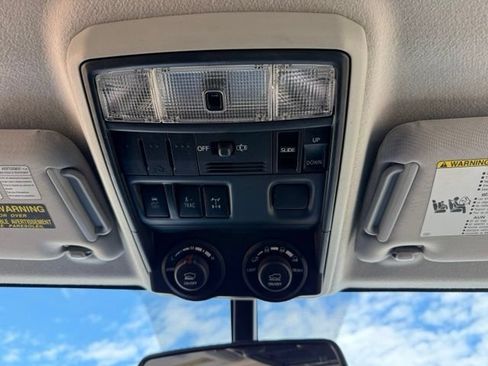 Used 2011 Toyota 4Runner Trail AWD/4WD image 25