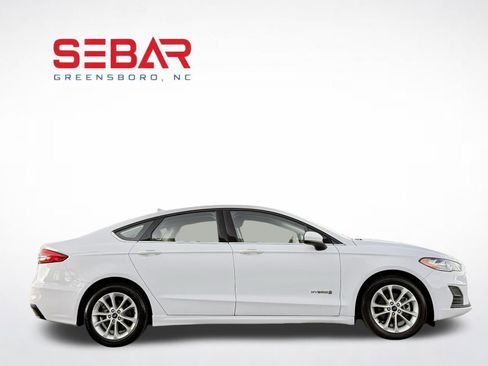 Used 2019 Ford Fusion SE FWD image 6