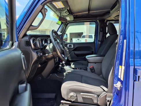 Certified 2019 Jeep Wrangler Unlimited Sport S AWD/4WD image 20