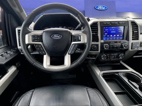Used 2020 Ford F350 Lariat image 8