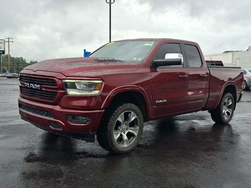 Used 2019 RAM 1500 Laramie AWD/4WD image 3