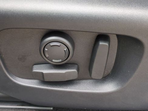 New 2026 Land Rover Range Rover Evoque S image 16