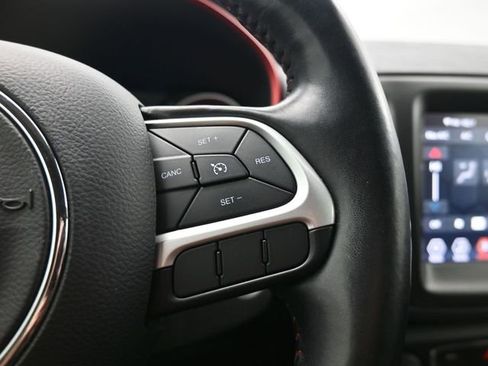 Used 2020 Jeep Compass Trailhawk image 21