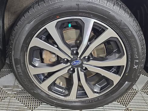 Used 2022 Subaru Forester Limited image 7